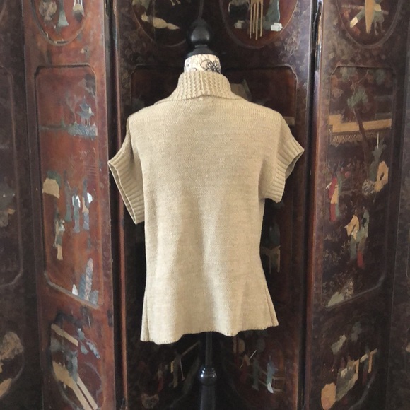 August Silk Women’s Small Tan Sweater - Picture 2 of 2